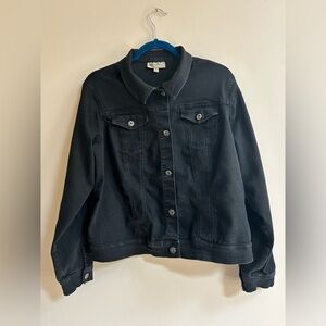 DG2 Diane Gilman Dark Wash Black Stretch Denim
Button Up Jean Jacket Western